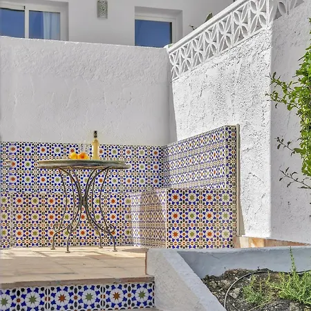 Ap419 - Chumbera Villa Nerja
