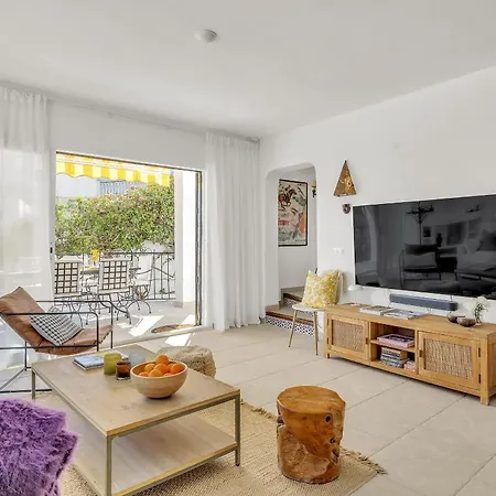 Ap419 - Chumbera Villa Nerja